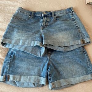Old Navy denim shorts Size 8 - lot of 2